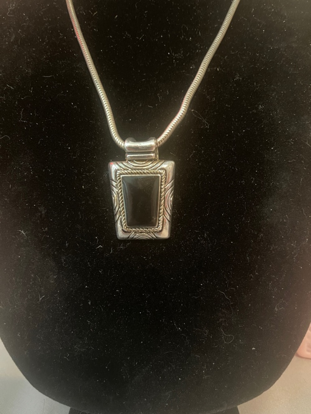 Silver Tone Black faux Onyx Pendant Necklace -  Women's Jewelry